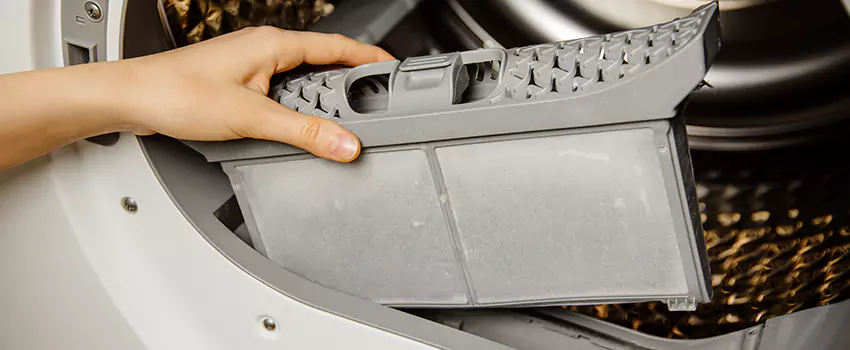 Signs Of A Clogged Dryer Lint Trap in Mesquite, Nevada